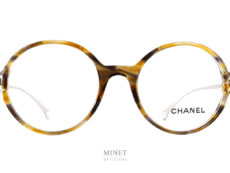 Chanel 3398 c1659. Lunettes optiques rondes et fines. Elles sont combinée avec une face en acétate et des branches en métal.