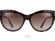 Solaires de luxeTom Ford Kira. Lunettes de soleil pour dames de forme papillon. Ces solaires vous offriront une protection optimale grâce a leurs verres 100% anti UV.