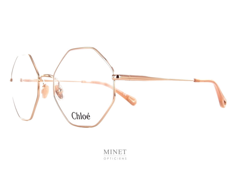Les Chloé CH0022O sont de belles lunettes pour dames. La montures fine en métal de forme octogonale est très légère et robuste. très belles lunettes de luxe. 