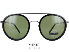  Serengeti Geary. Ce sont de très bonne lunettes de soleil polarisées. Ces solaires sont de forme arrondies double ponts combinées avec des cerclages en plastique noir.