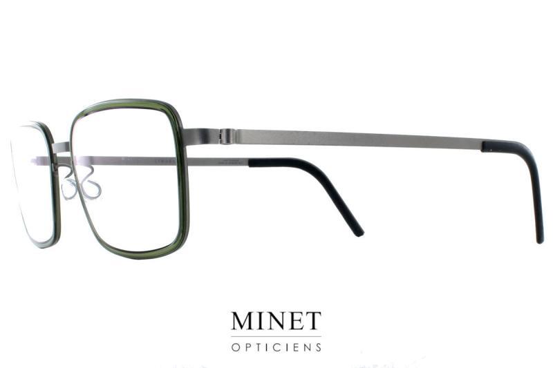 Lindberg Strip Titanium 9753 Lunettes intemporelles de forme rectangulaire  Une combinaison entre une monture en pur titane et des cerclages en acétate de cellulose.  Ce sont des lunettes solides et durables. Elles tiendront de nombreuses années. Pratiquement incassables, souples et très légères, telles sont les qualités qui représentent le mieux cette marquent.